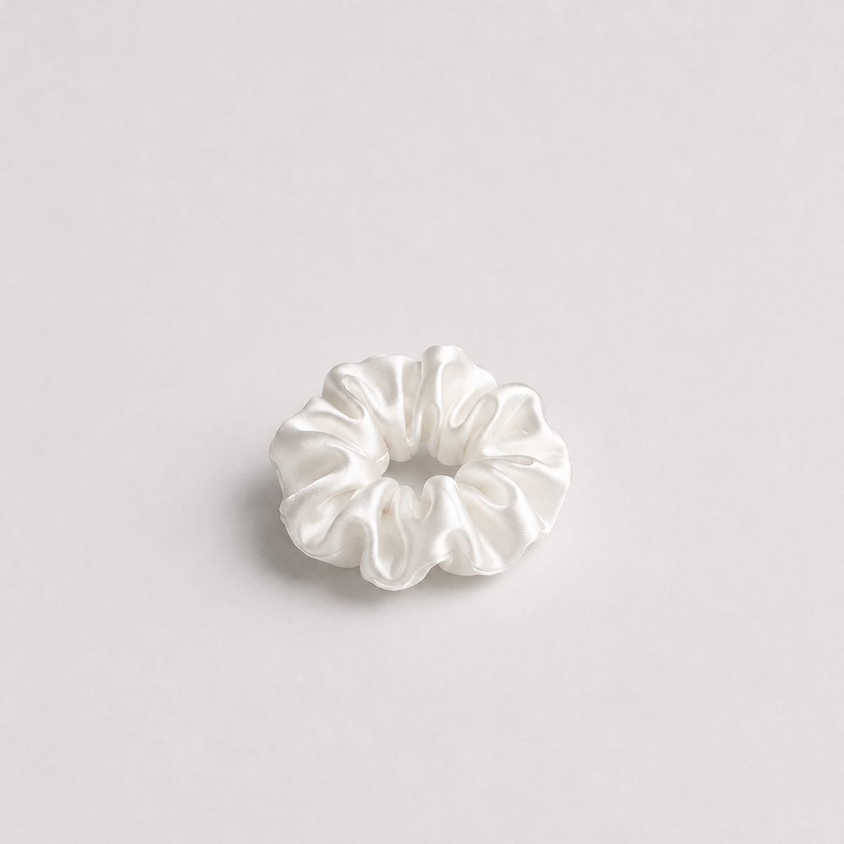 Sleepmate Silk – Fehér Selyem Hajgumi